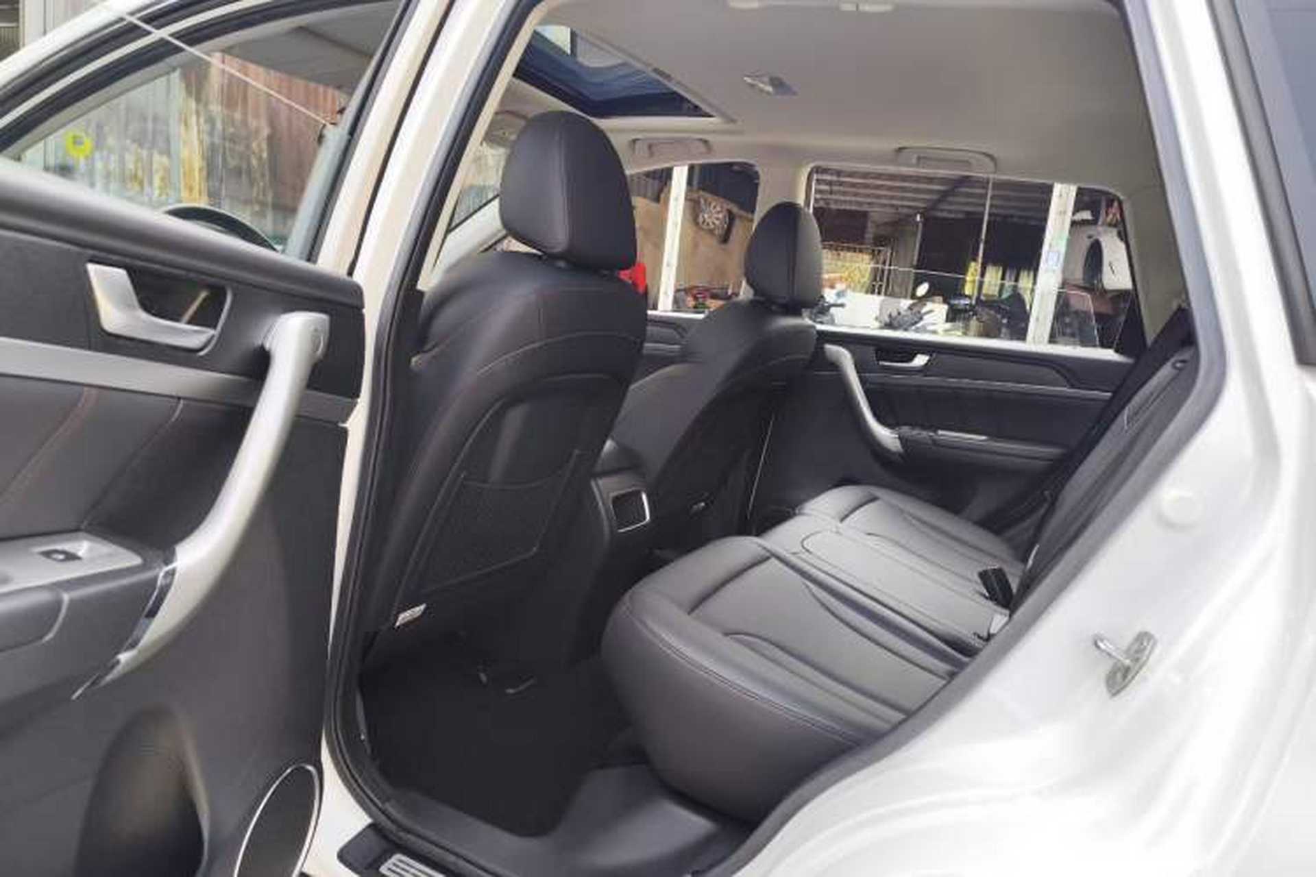 Used Haval H6 2017 Red-Label Sport Edition 1.5T Automatic Two-Wheel Drive Luxury Model Interior 2