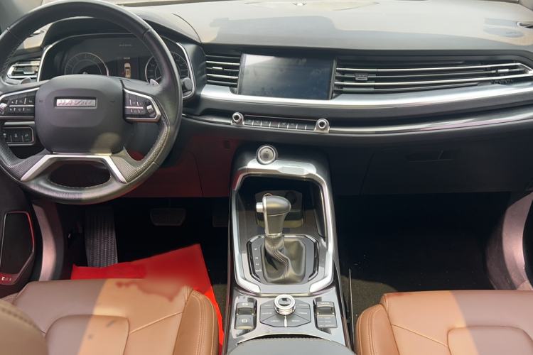 Used Haval H6 2017 Red-Label 1.5T Automatic Two-Wheel Drive Smart Edition Interior 4
