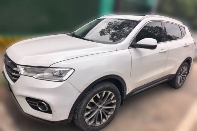 Ojetý Haval H6 2017 Blue Label 1.5T Automatic Two-Wheel Drive ZhiShang Model