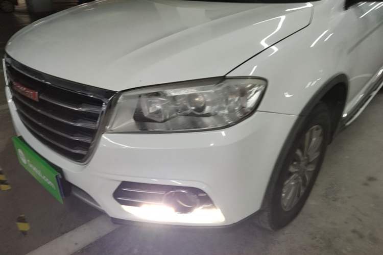 Used Haval H6 2017 Red-Label Sport Edition 1.5T Automatic Two-Wheel Drive Luxury Model Left Front Headlight
