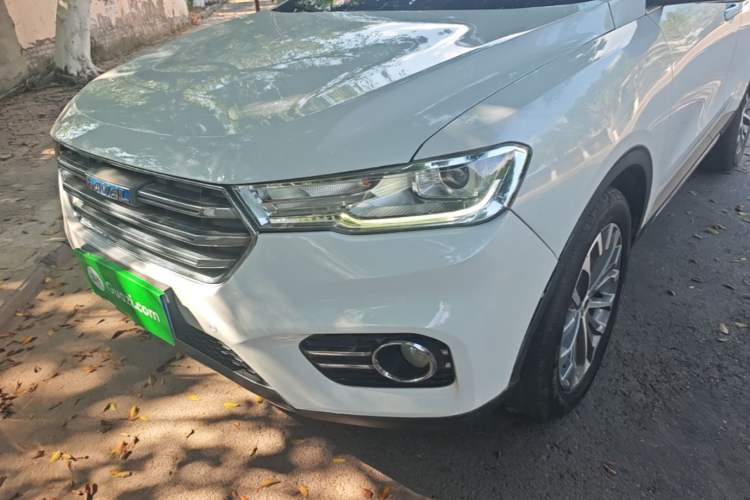 Used Haval H6 2017 Blue Label 1.5T Automatic Two-Wheel Drive ZhiShang Model Left Front Headlight