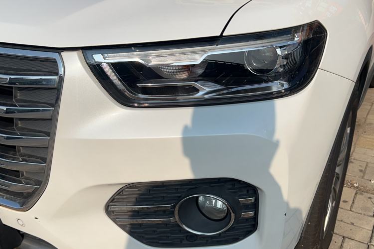 Used Haval H6 2017 Red-Label 1.5T Automatic Two-Wheel Drive Smart Edition Left Front Headlight