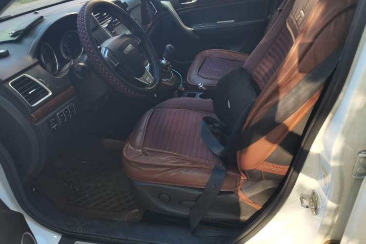 Used Haval H6 2017 Red-Label Sport Edition 1.5T Manual Two-Wheel Drive Elite Model Left Front Seat