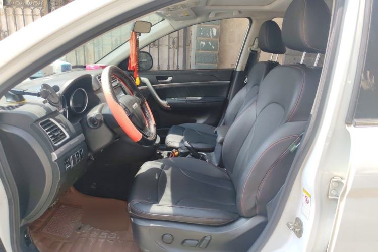 Used Haval H6 2017 Revised Blue-Label Sport Version 1.5T Automatic Two-Wheel Drive Luxury Trim Left Front Seat