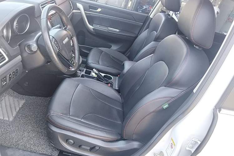 Used Haval H6 2017 Restyled Red-Label Sport Version 1.5T Automatic Two-Wheel Drive Luxury Trim Left Front Seat
