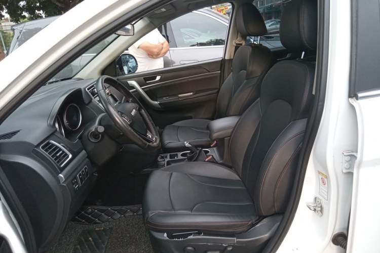 Used Haval H6 2017 Red-Label Sport Edition 1.5T Automatic Two-Wheel Drive Luxury Model Left Front Seat
