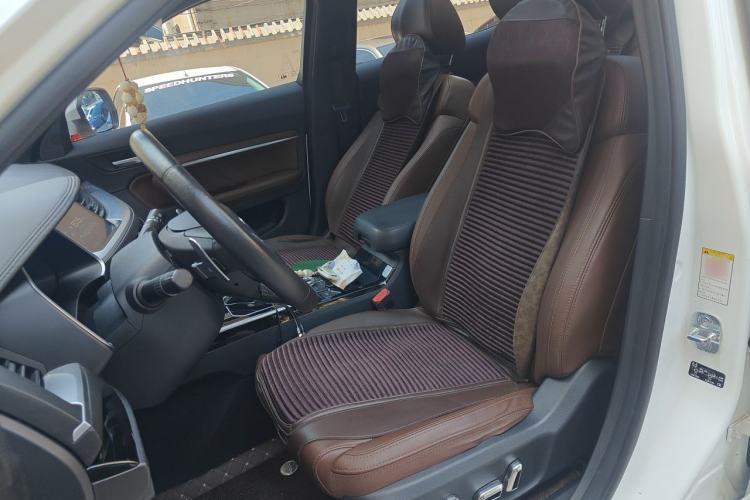 Used Haval H6 2017 Red Label 2.0T Automatic Two-Wheel Drive ZhiShang Model Left Front Seat