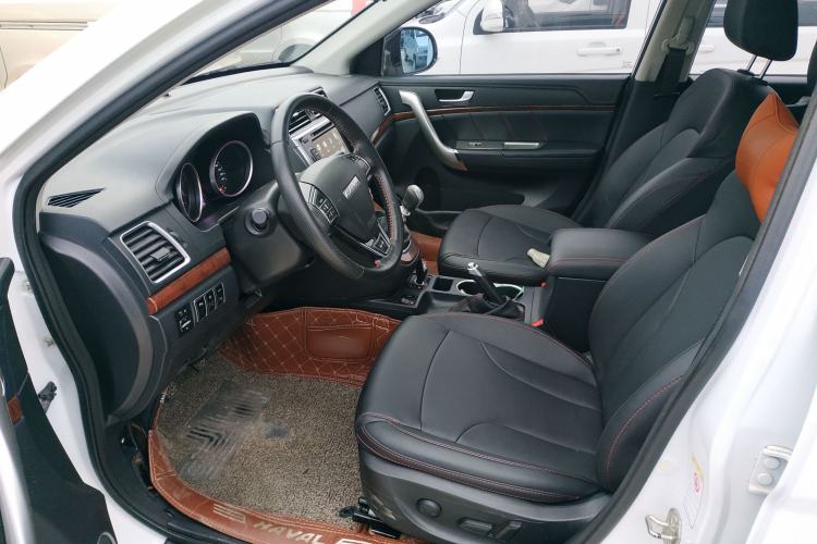Used Haval H6 2017 Red-Label Sport Edition 1.5T Manual 4x4 Elite Model Left Front Seat