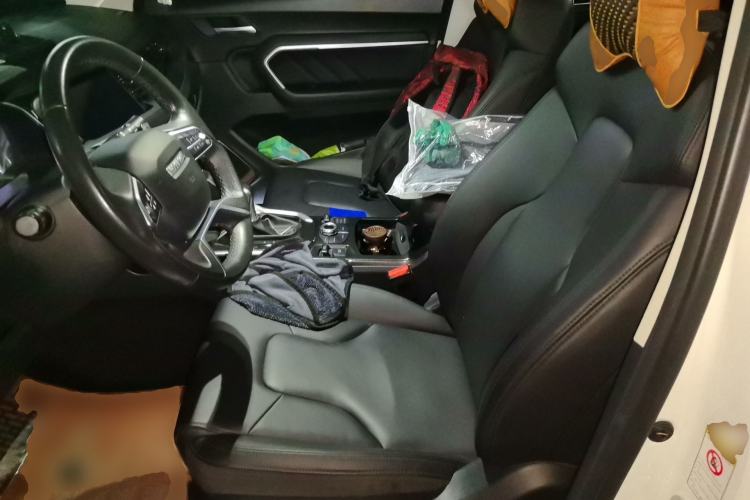 Used Haval H6 2017 Blue Label 1.5T Automatic Two-Wheel Drive ZhiShang Model Left Front Seat