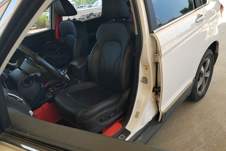 Used Haval H6 2017 Blue Label Sport Edition 1.5T Manual Two-Wheel Drive Elite Model Left Front Seat