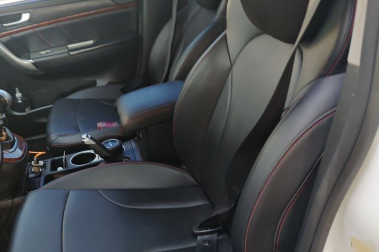 Used Haval H6 2017 Red-Label Sport Edition 1.5T Manual Two-Wheel Drive Elite Model Left Front Seat