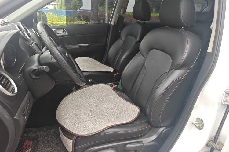 Used Haval H6 2017 Classic Edition 1.5T Automatic Two-Wheel Drive Urban Model Left Front Seat