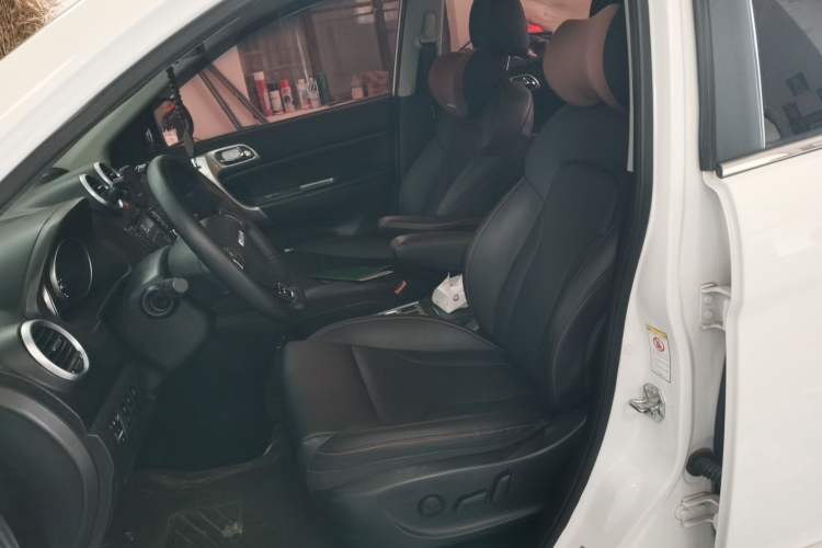 Used Haval H6 2017 Classic Edition 1.5T Automatic Two-Wheel Drive Elite Model Left Front Seat