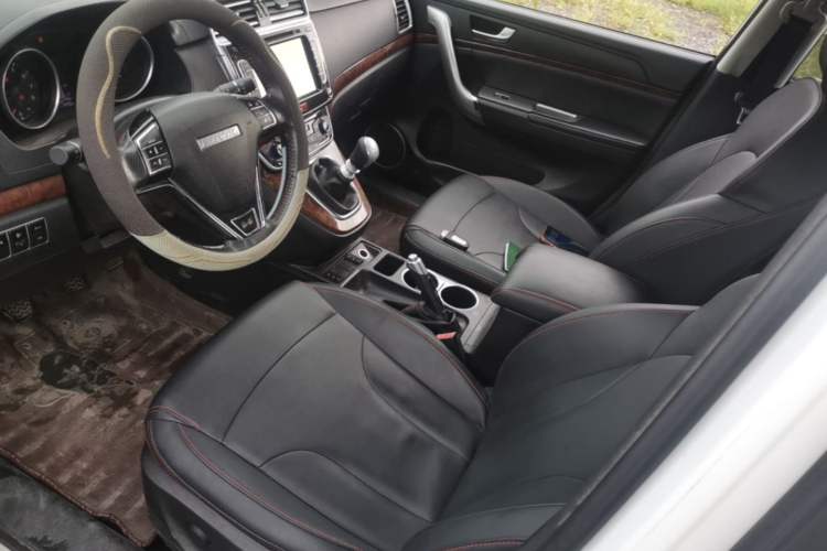 Used Haval H6 2017 Red-Label Sport Edition 1.5T Manual Two-Wheel Drive Elite Model Left Front Seat