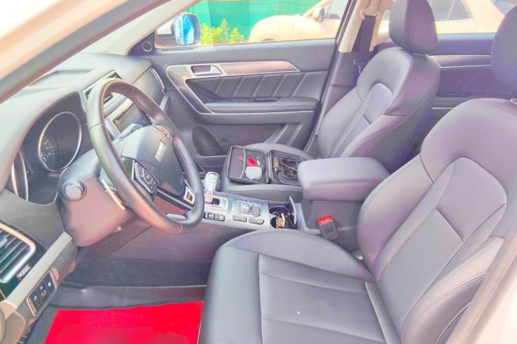 Used Haval H6 2017 Red Label 2.0T Automatic Two-Wheel Drive ZhiShang Model Left Front Seat