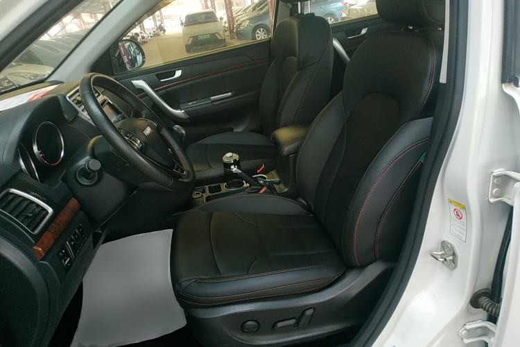 Used Haval H6 2017 Red-Label Sport Edition 1.5T Manual Two-Wheel Drive Elite Model Left Front Seat
