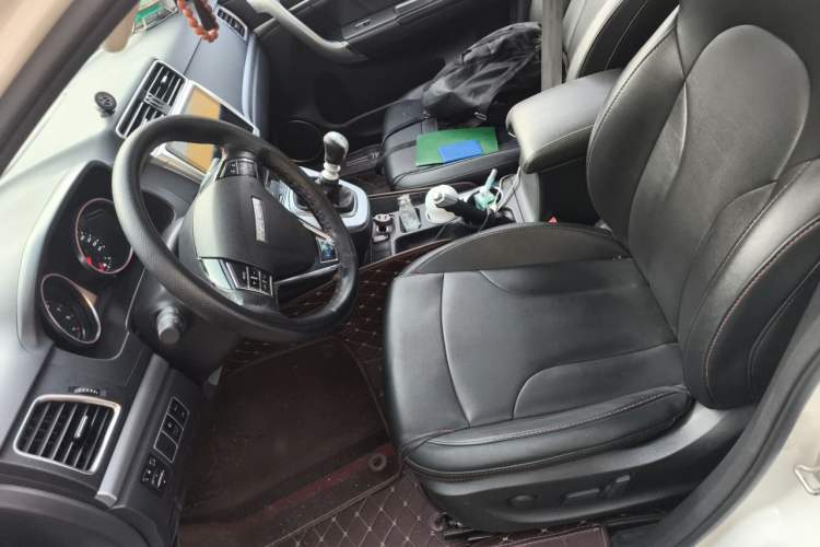 Used Haval H6 2017 Blue Label Sport Edition 1.5T Manual Two-Wheel Drive Elite Model Left Front Seat