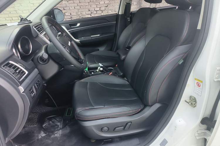 Used Haval H6 2017 Blue Label Sport Edition 1.5T Automatic Two-Wheel Drive Luxury Model Left Front Seat