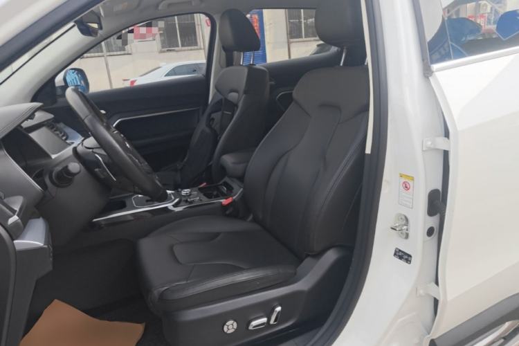 Used Haval H6 2017 Red Label 2.0T Automatic Two-Wheel Drive ZhiShang Model Left Front Seat