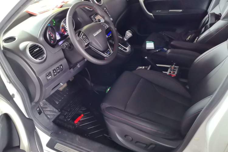 Used Haval H6 2017 Classic Edition 1.5T Automatic Two-Wheel Drive Elite Model Left Front Seat
