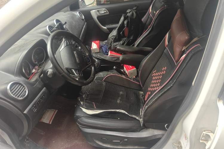 Used Haval H6 2017 Classic Edition 1.5T Automatic Two-Wheel Drive Elite Model Left Front Seat