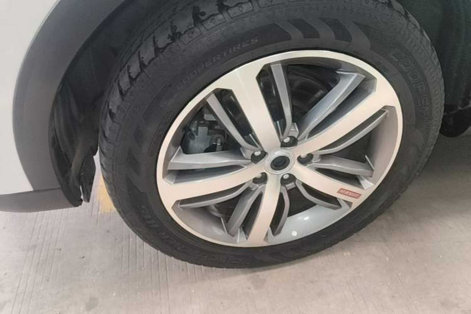 Used Haval H6 2017 Red-Label 1.5T Automatic Two-Wheel Drive Smart Edition Left Front Wheel Hub