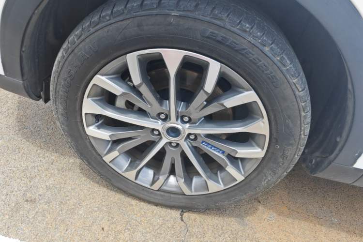 Used Haval H6 2017 Blue Label 2.0T Automatic Two-Wheel Drive Smart Edition Left Front Wheel Hub
