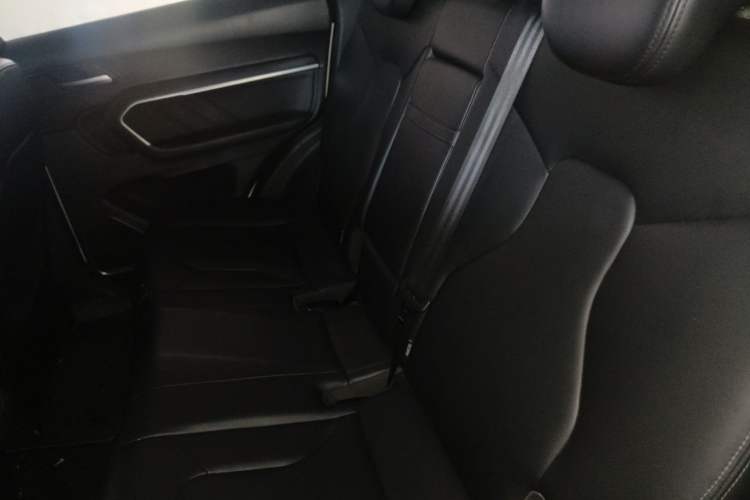 Used Haval H6 2017 Red-Label 1.5T Automatic Two-Wheel Drive Smart Edition Left Rear Seat
