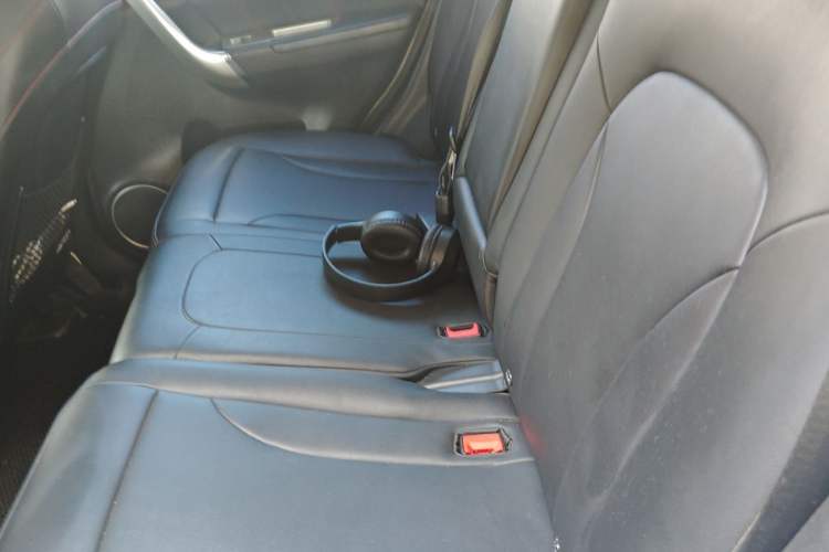 Used Haval H6 2017 Red-Label Sport Edition 1.5T Manual Two-Wheel Drive Elite Model Left Rear Seat