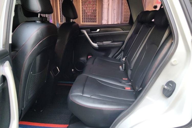 Used Haval H6 2017 Red-Label Sport Edition 1.5T Automatic Two-Wheel Drive Luxury Model Left Rear Seat