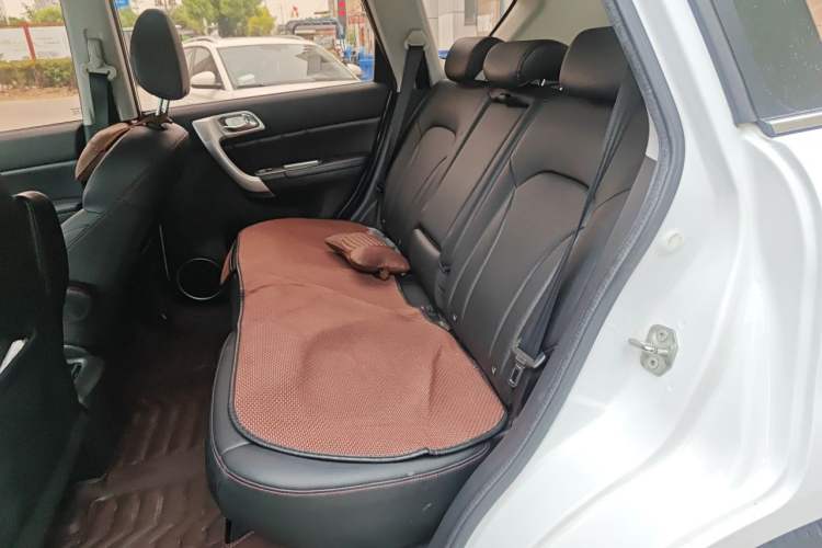Used Haval H6 2017 Classic Edition 1.5T Automatic Two-Wheel Drive Urban Model Left Rear Seat