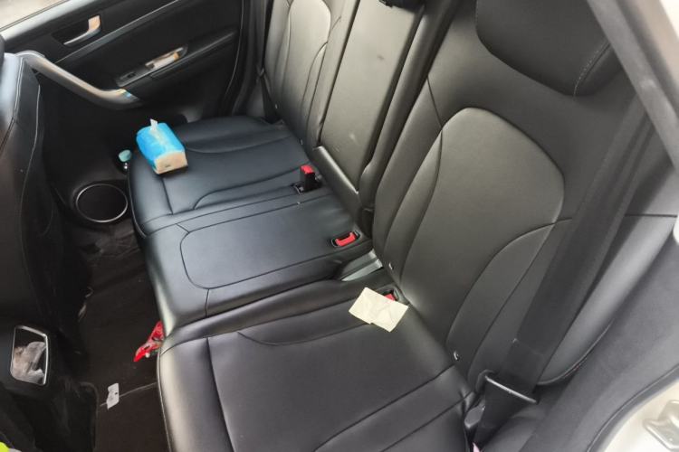 Used Haval H6 2017 Blue Label Sport Edition 1.5T Manual Two-Wheel Drive Elite Model Left Rear Seat