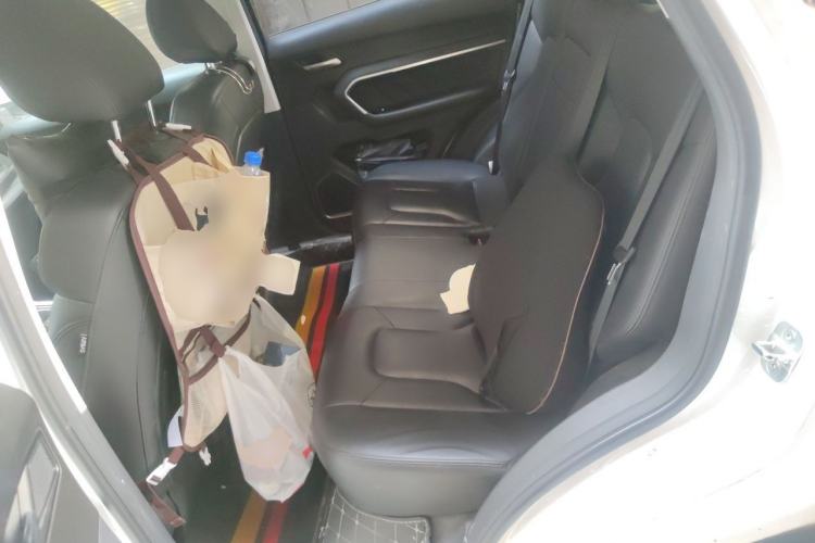 Used Haval H6 2017 Red Label 2.0T Automatic Two-Wheel Drive ZhiShang Model Left Rear Seat
