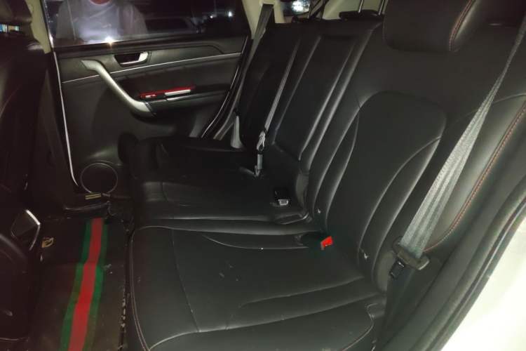 Used Haval H6 2017 Red-Label Sport Edition 1.5T Automatic Two-Wheel Drive Luxury Model Left Rear Seat