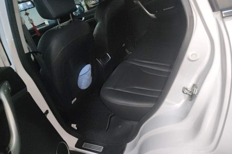 Used Haval H6 2017 Blue Label Sport Edition 1.5T Automatic Two-Wheel Drive Luxury Model Left Rear Seat