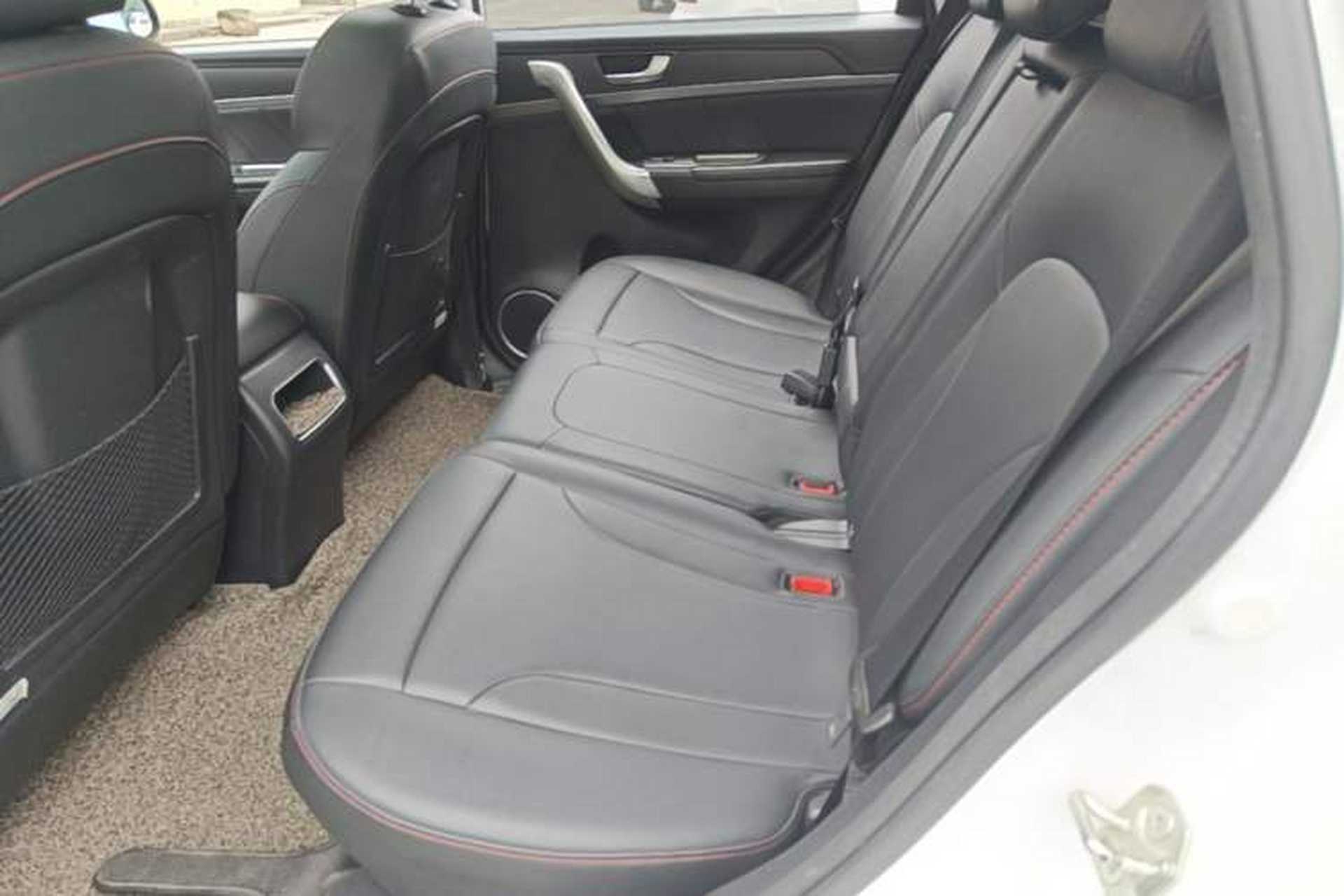 Used Haval H6 2017 Blue Label Sport Edition 1.5T Automatic Two-Wheel Drive Luxury Model Left Rear Seat