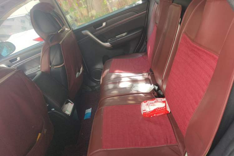Used Haval H6 2017 Red-Label Sport Edition 1.5T Automatic Two-Wheel Drive Luxury Model Left Rear Seat