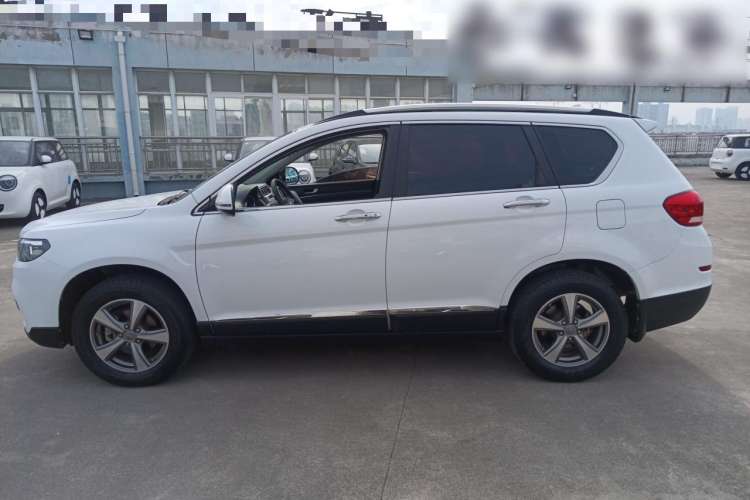 Used Haval H6 2017 Blue Label Sport Edition 2.0T Diesel Manual Two-Wheel Drive Elite Model Left Side