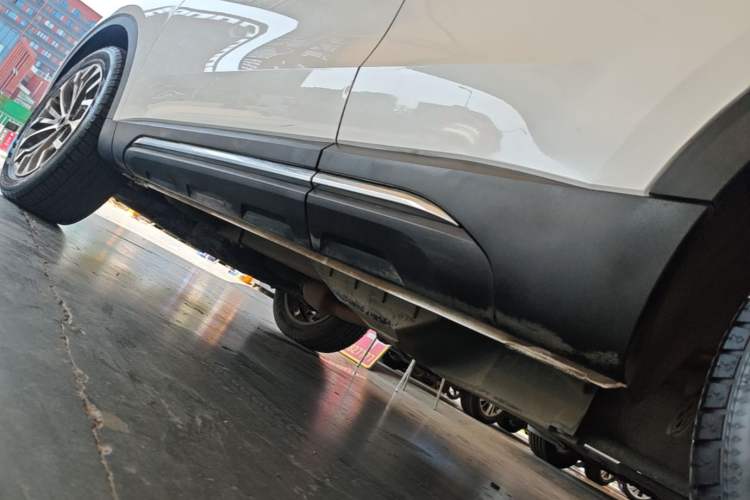Used Haval H6 2017 Blue Label 1.5T Automatic Two-Wheel Drive ZhiShang Model Left Side Sill