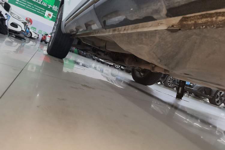 Used Haval H6 2017 Blue Label 1.3T Automatic Two-Wheel Drive ZhiShang Model Left Side Sill
