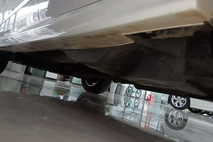 Used Haval H6 2017 Classic Edition 1.5T Manual Two-Wheel Drive Urban Model Left Side Sill