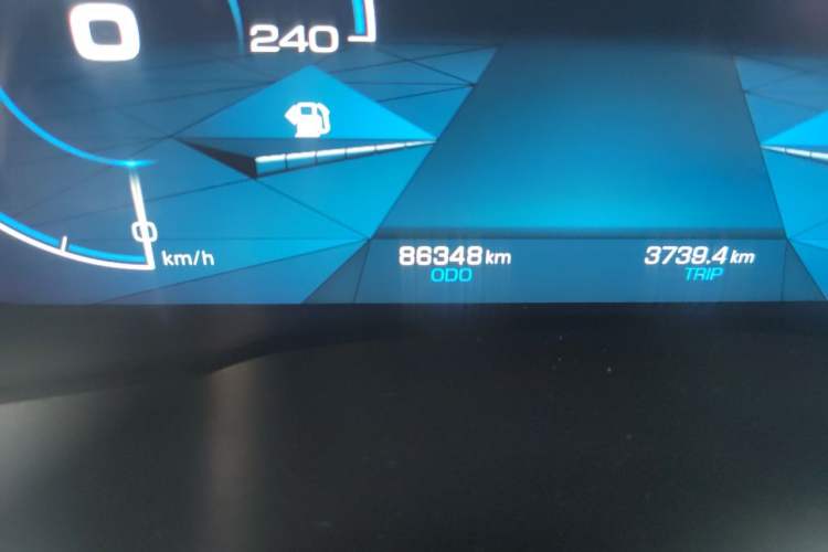 Used Haval H6 2017 Blue Label 2.0T Automatic Two-Wheel Drive Leading Model Odometer Close Up