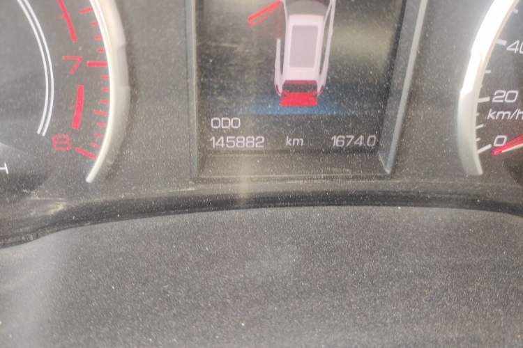 Used Haval H6 2017 Blue Label 2.0T Automatic Two-Wheel Drive Smart Edition Odometer Close Up