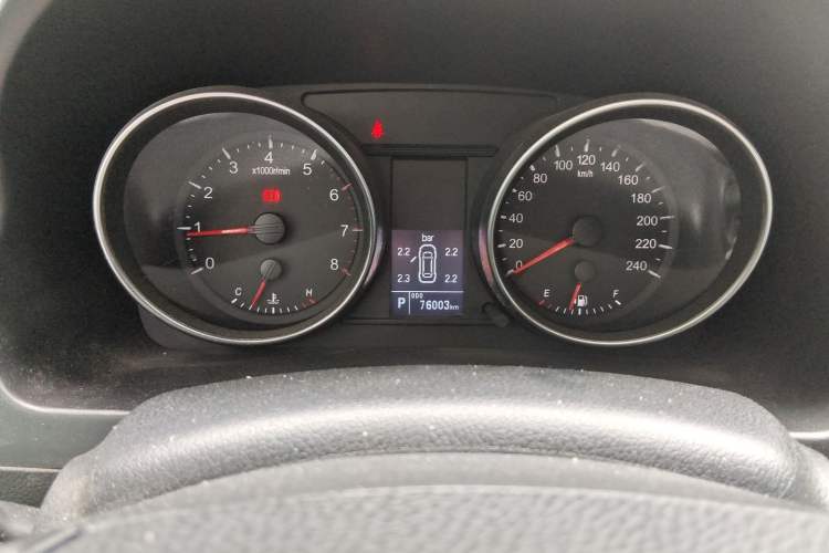 Used Haval H6 2017 Classic Edition 1.5T Automatic Two-Wheel Drive Elite Model Odometer Close Up