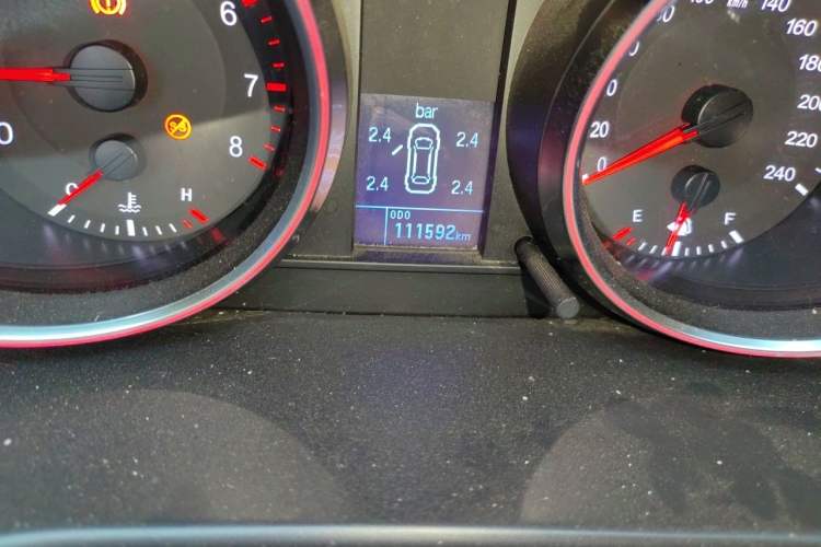 Used Haval H6 2017 Red-Label Sport Edition 1.5T Manual Two-Wheel Drive Elite Model Odometer Close Up