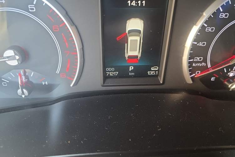 Used Haval H6 2017 Blue Label 2.0T Automatic Two-Wheel Drive Smart Edition Odometer Close Up