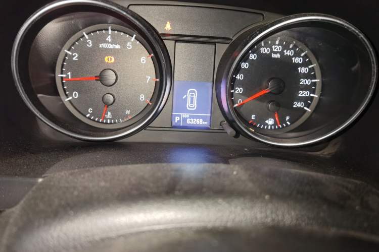 Used Haval H6 2017 Revised Blue-Label Sport Version 1.5T Automatic Two-Wheel Drive Luxury Trim Odometer Close Up