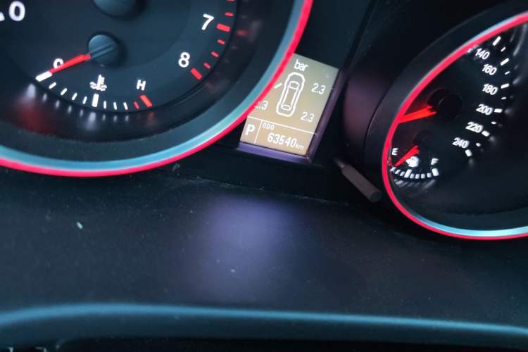 Used Haval H6 2017 Red-Label Sport Edition 1.5T Automatic Two-Wheel Drive Luxury Model Odometer Close Up