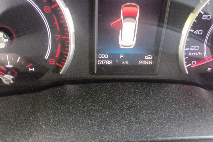 Used Haval H6 2017 Blue Label 2.0T Automatic Two-Wheel Drive Smart Edition Odometer Close Up