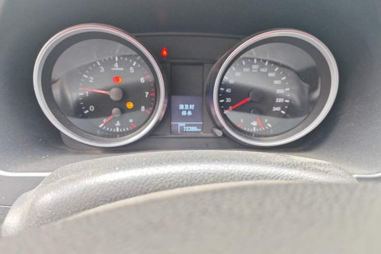 Used Haval H6 2017 Blue Label Sport Edition 1.5T Manual Two-Wheel Drive Elite Model Odometer Close Up